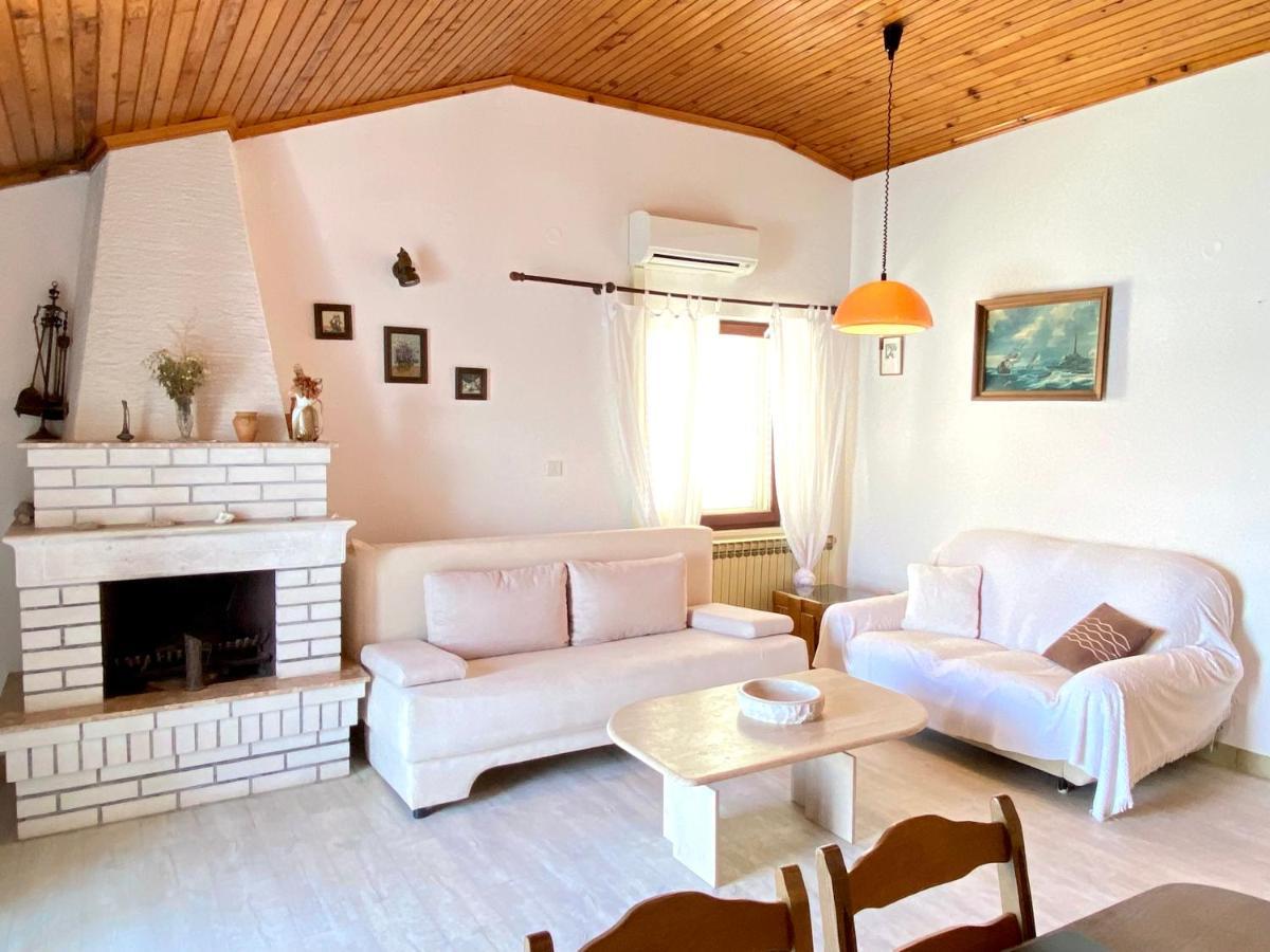 Guesthouse Gradina Lovište المظهر الخارجي الصورة
